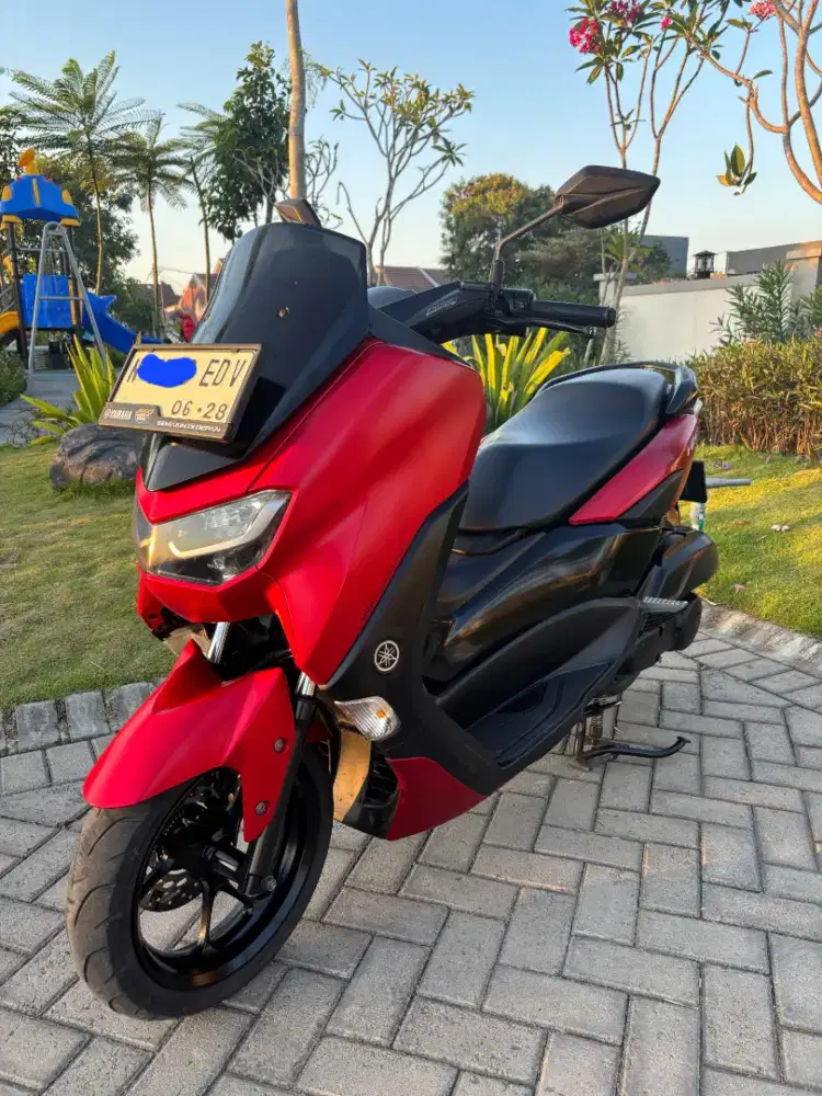 Dijual Yamaha NMAX th 2020 warna Merah Doff, kondisi sangat terawat