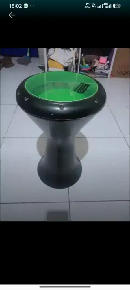 Alat musik Hadroh ( darbuka)