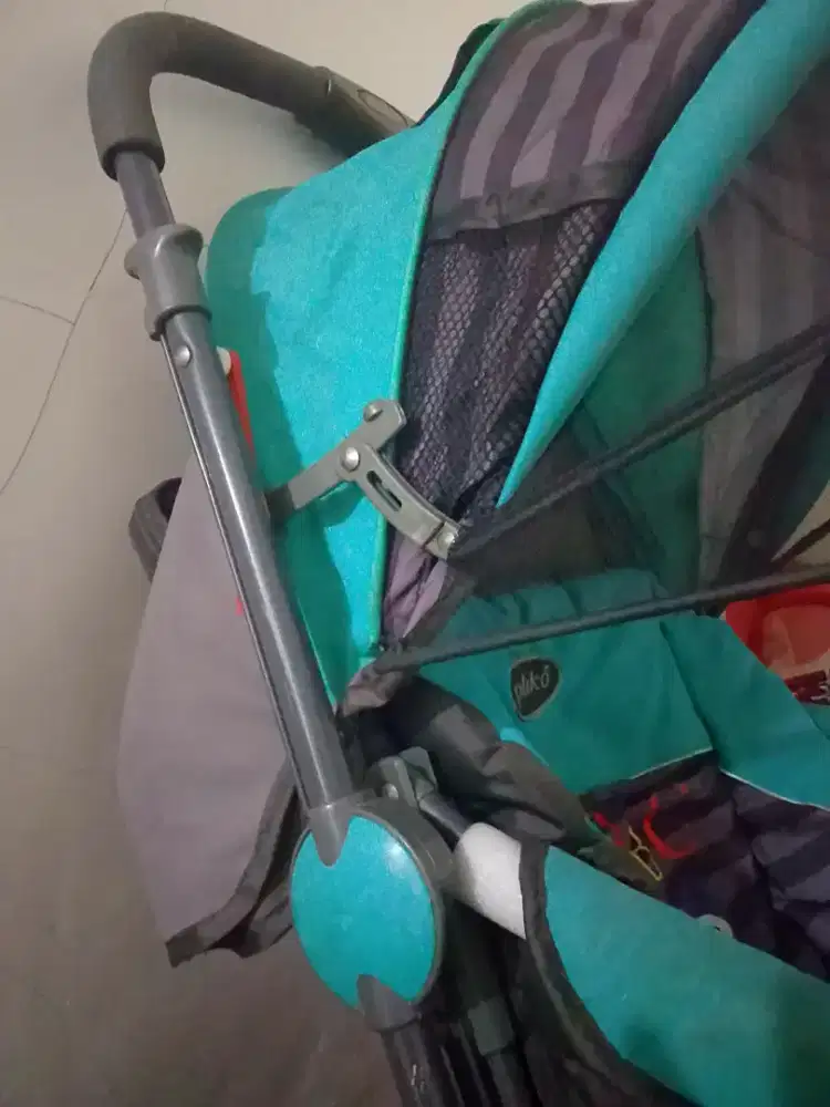 Trolly anak besar