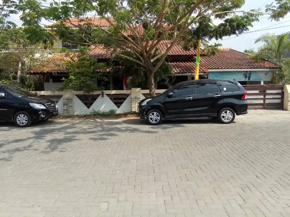 Dijual Rumah dan Kos strategis dekat Unissula
