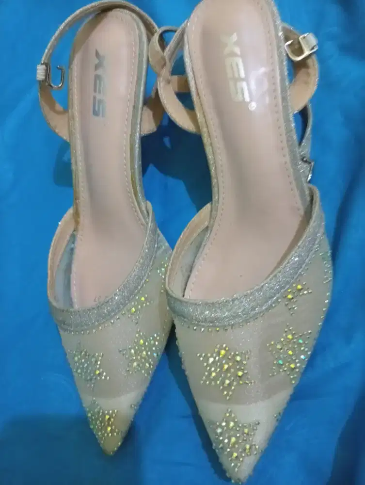 Dijual sandal Hight heels masih mulus banget