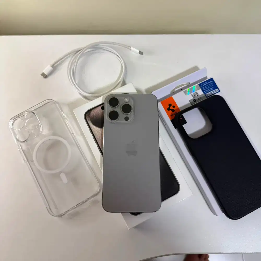 Iphone 15 Pro Max 256 GB iBox