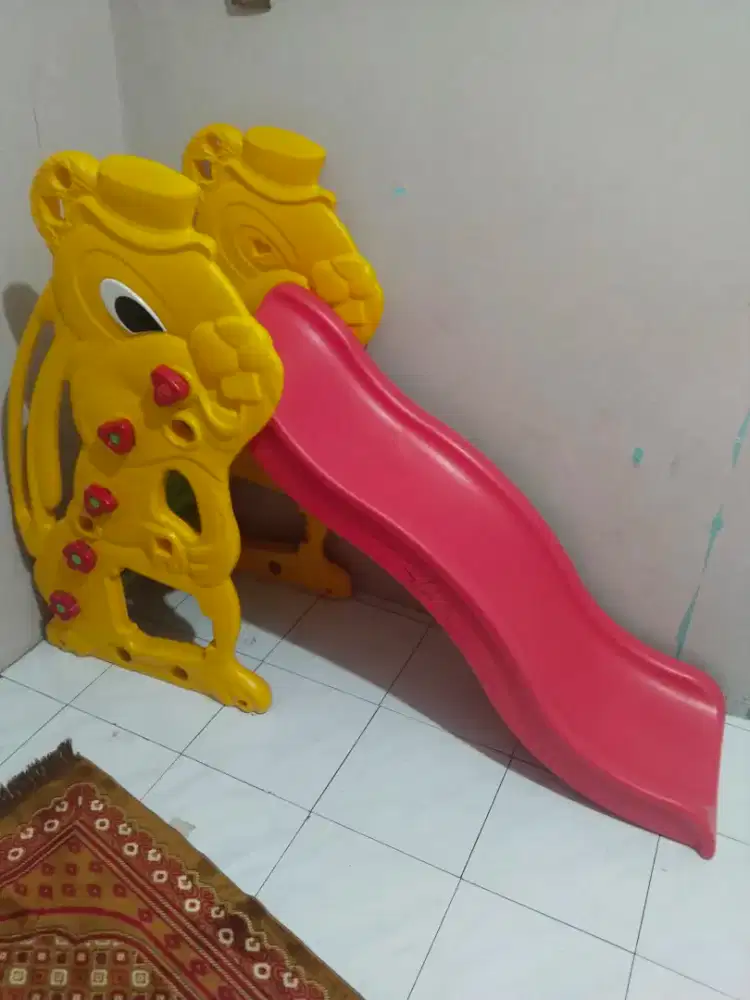 Perosotan Anak kuat, kokoh, aman