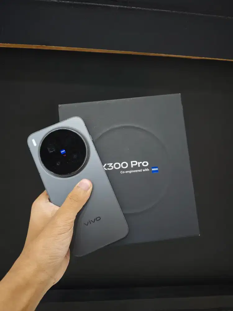 Vivo X300 Pro 16/512 Like New