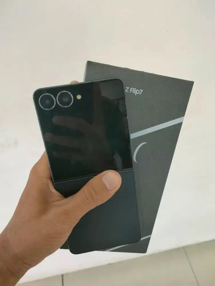 Samsung zflip 7 12/256