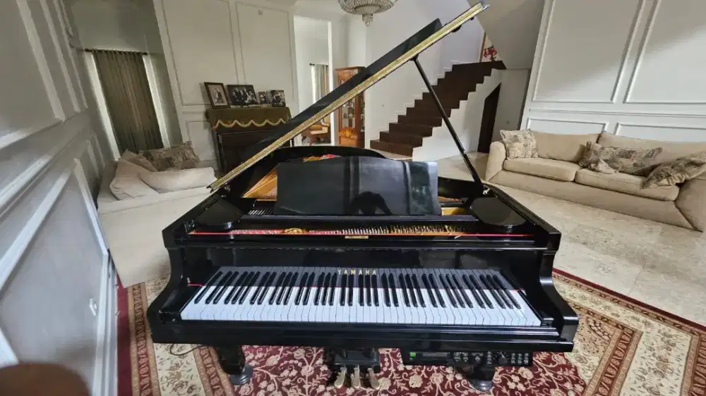 Piano Yamaha C3 Nego
