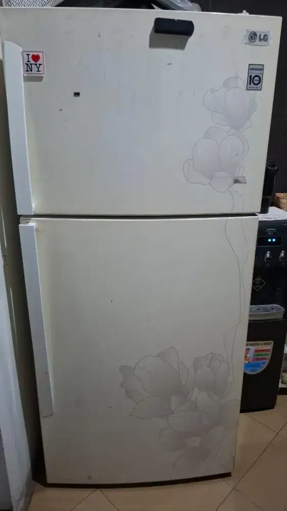 Kulkas LG 2 pintu