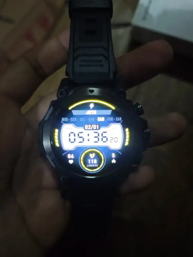 JETE Volt jam tangan