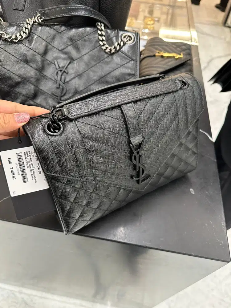 RARE YSL ENVELOPE MEDIUM LEATHER