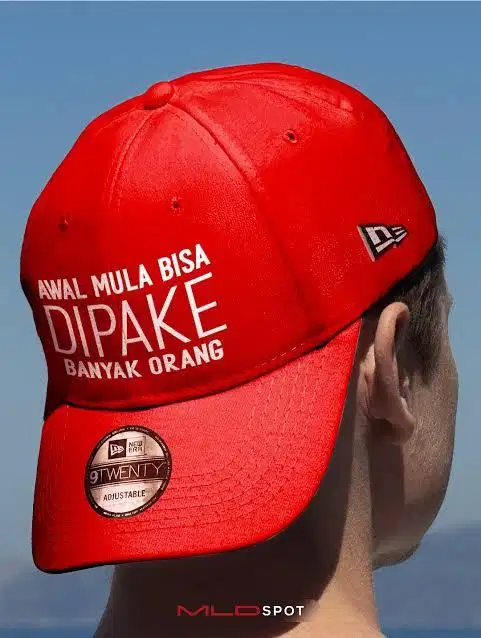 Red Caps New Era Concept