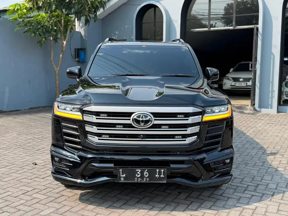Landcruiser VXR300 2025/2026