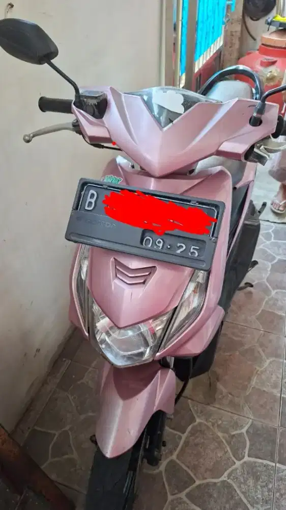 Beat karbu 2008 warna pink
