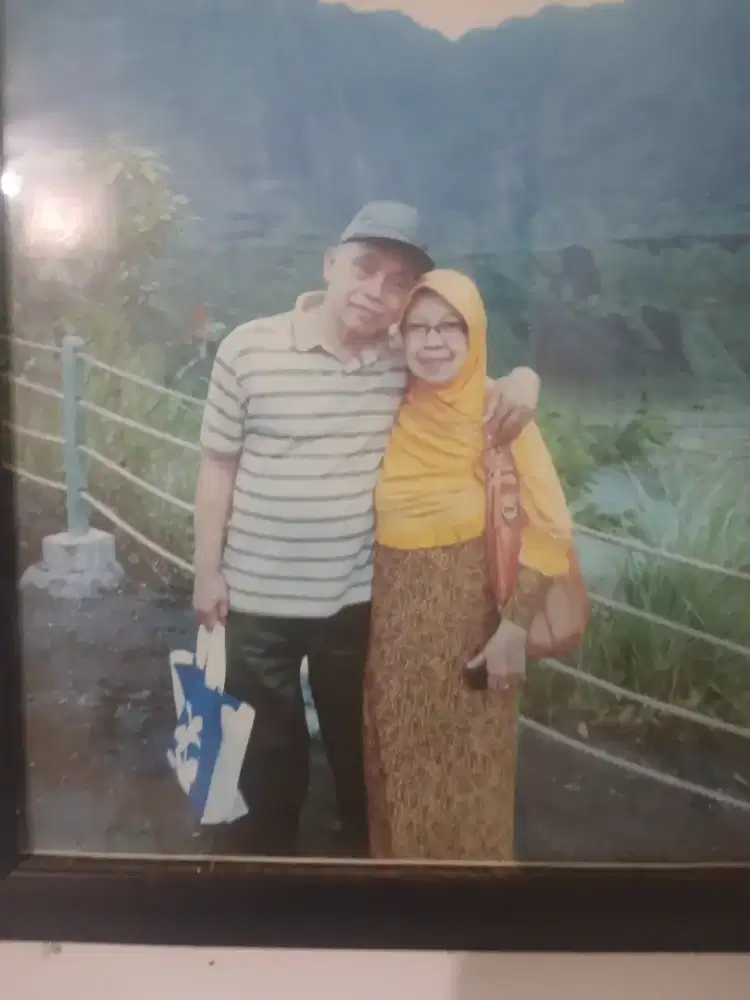 Dicari Art buat nemenin kedua orangtua saya