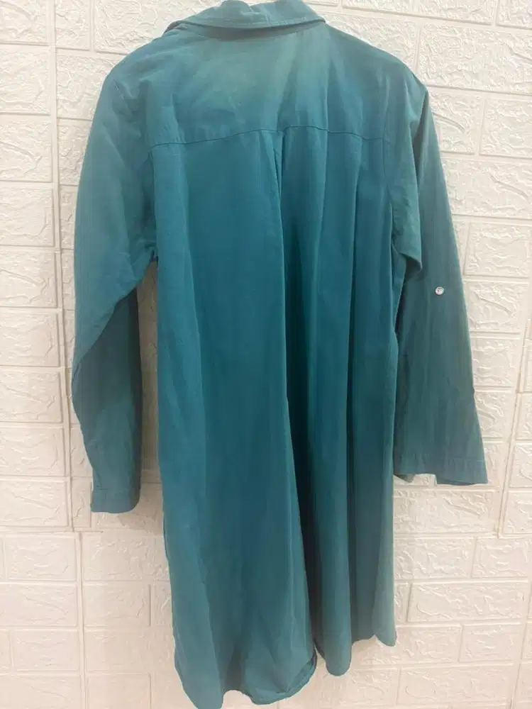 Baju atasan tunik