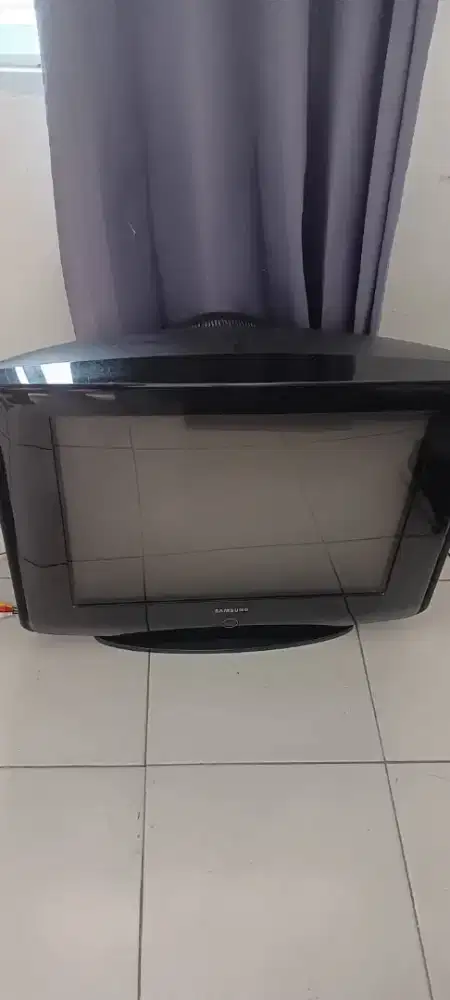 TV Samsung 29 inci kondisi rusak + STB Polytron+ remot original