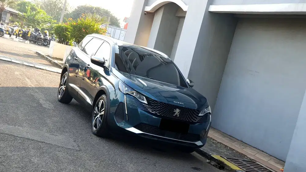 [ LOW KM 19RB ] Peugeot 5008 Allure Facelift Panoramic AT 2023/2024