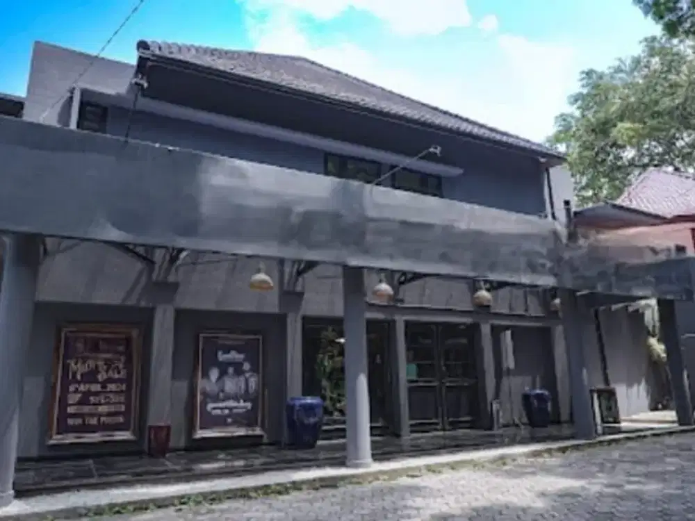 Rumah Aktif Dipakai Cafe Strategis Sayap Dago Bandung Utara