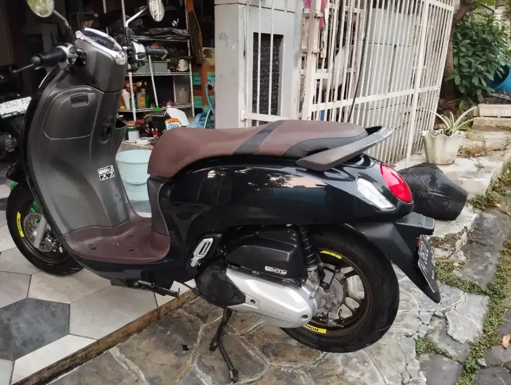 Honda Scoopy fi prestige esp tahun 2023