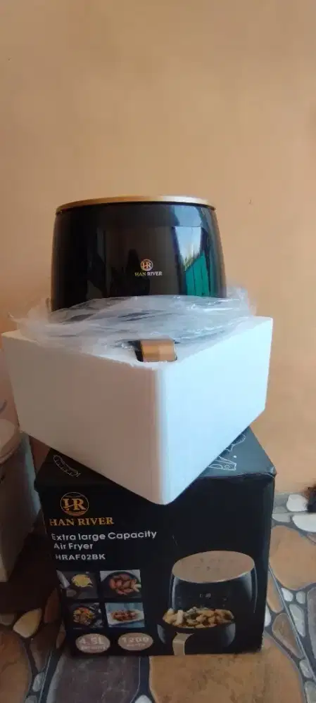 Air Fryer Hand River