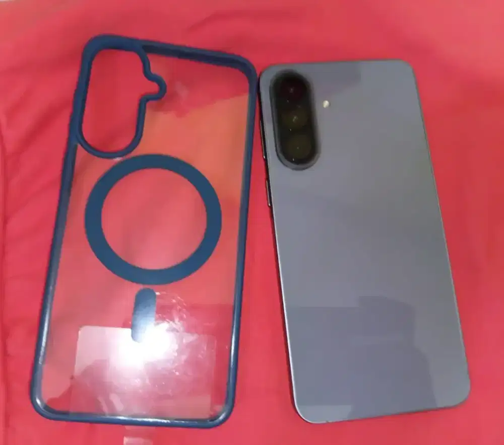 Samsung A57 8/256 silver like new
