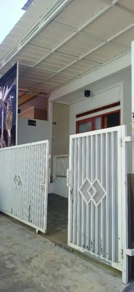 DISEWAKAN RUMAH STRATEGIS DAERAH CIBALIGO PERMAI CIHANJUANG 5 KT