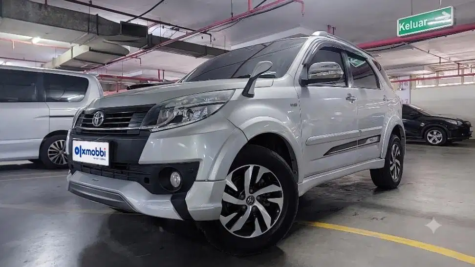 TDP 7, JT Toyota Rush 1.5 TRD Sportivo Bensin-AT Silver 2015