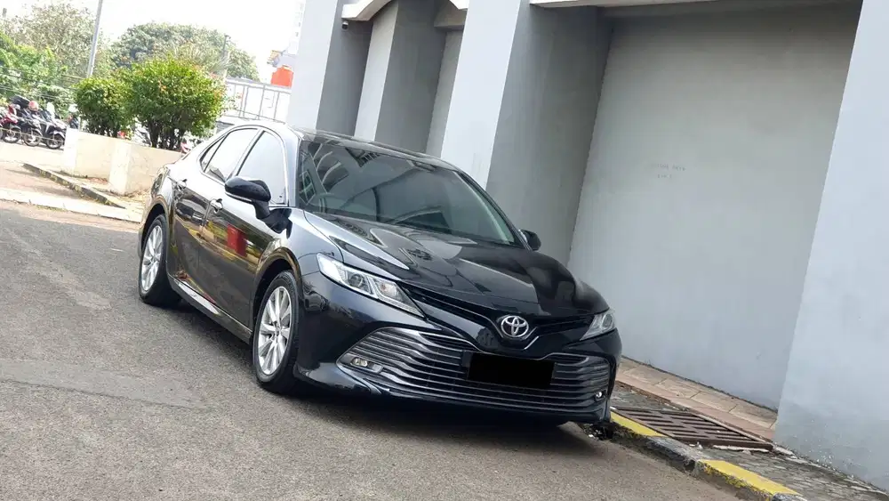 [ GARANSI 5TH ] Toyota Camry 2.5 V Sunroof AT Hitam 2020/2021