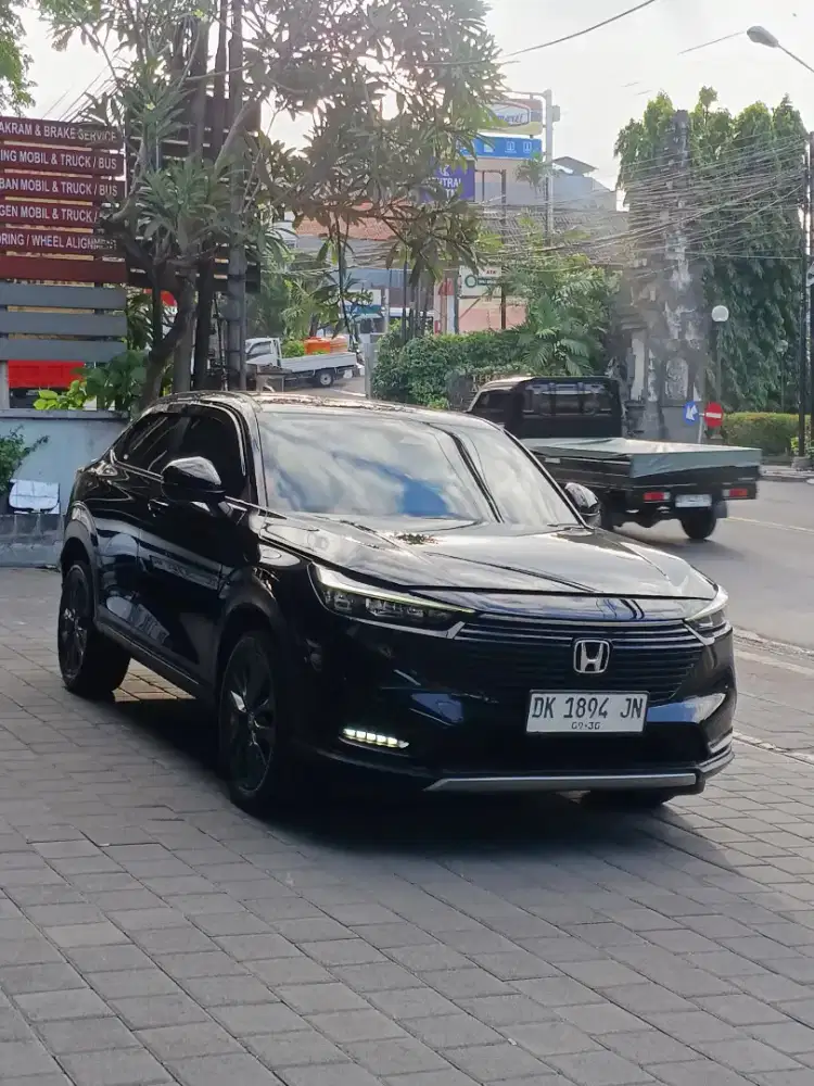 HR-V SE NEW MODEL Full orisinil seperti baru
