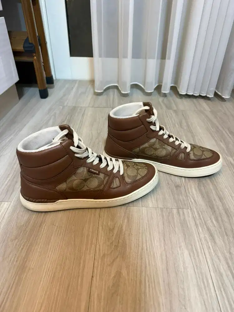 Coach Clip Court High Top Sneaker In Signature Canvas Saddle