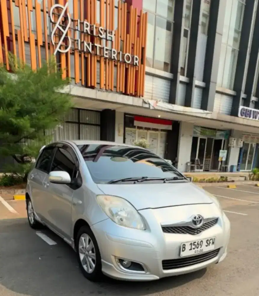 Yaris 2009 e MT