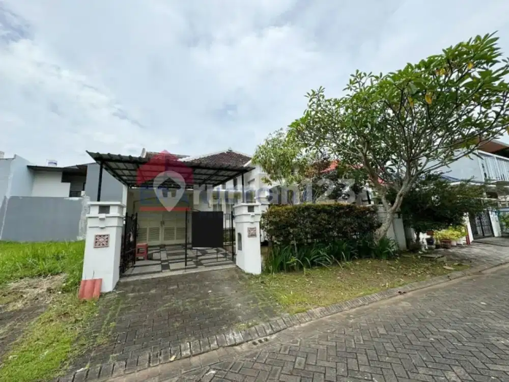 Disewakan Rumah Kondisi Terawat dan Siap Huni di Graha Golf Araya Lokasi tenang
