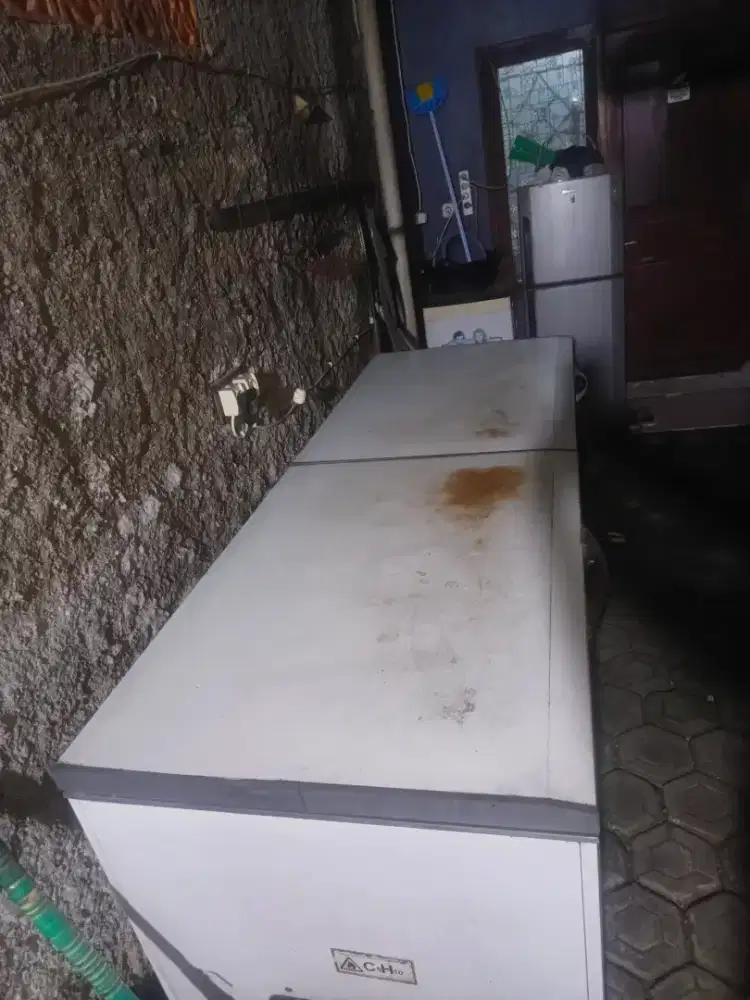 CHEST FREEZER GEA AB-1200TX  1.050 Liter