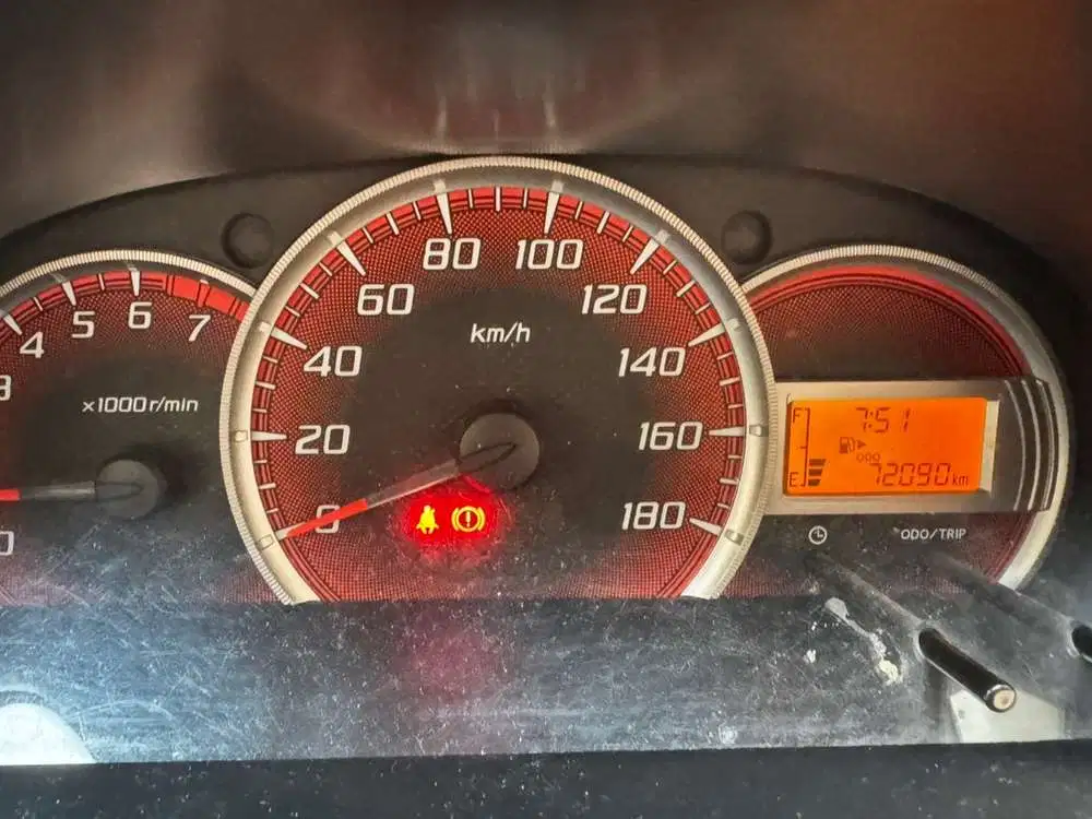 Toyota Avanza 2013 Bensin Low KM unit special