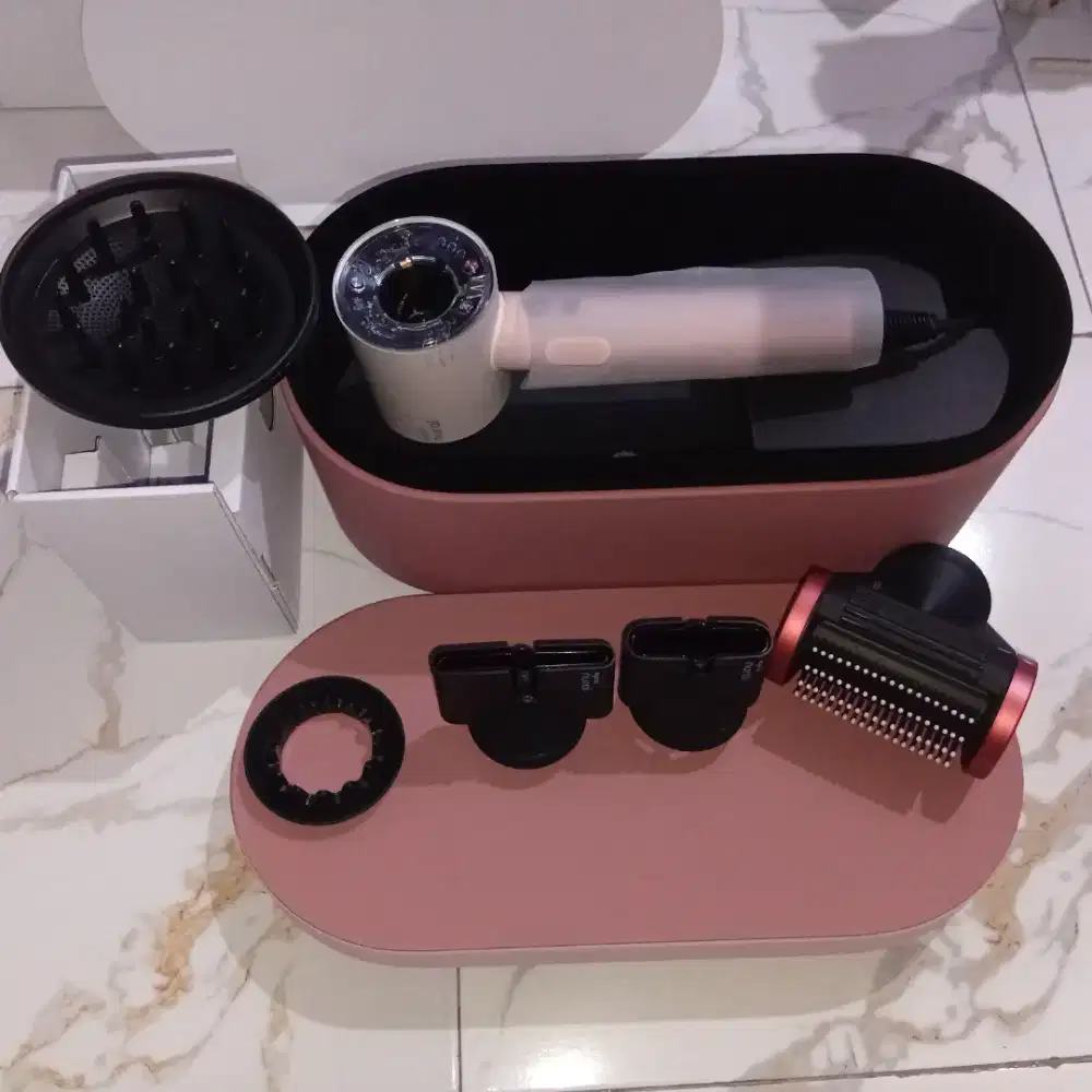 Jual cepat hairdrayer merk dyson