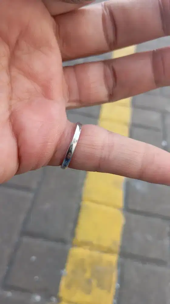 Cincin wanita masih bagus