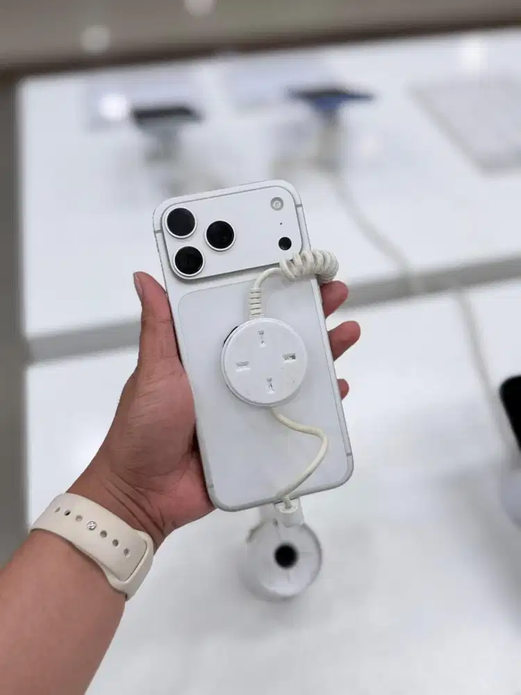 IPHONE 17 PROMAX
