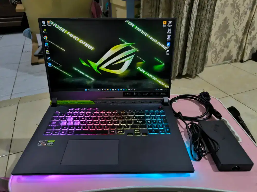 DIJUAL ASUS ROG Strix G17 G713RC—Ryzen 7 6800H | RTX 3050 | 16GB DDR5