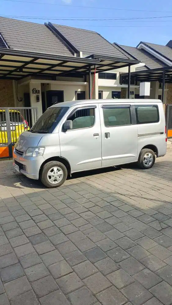 Daihatsu Gran max 2010 Bensin
