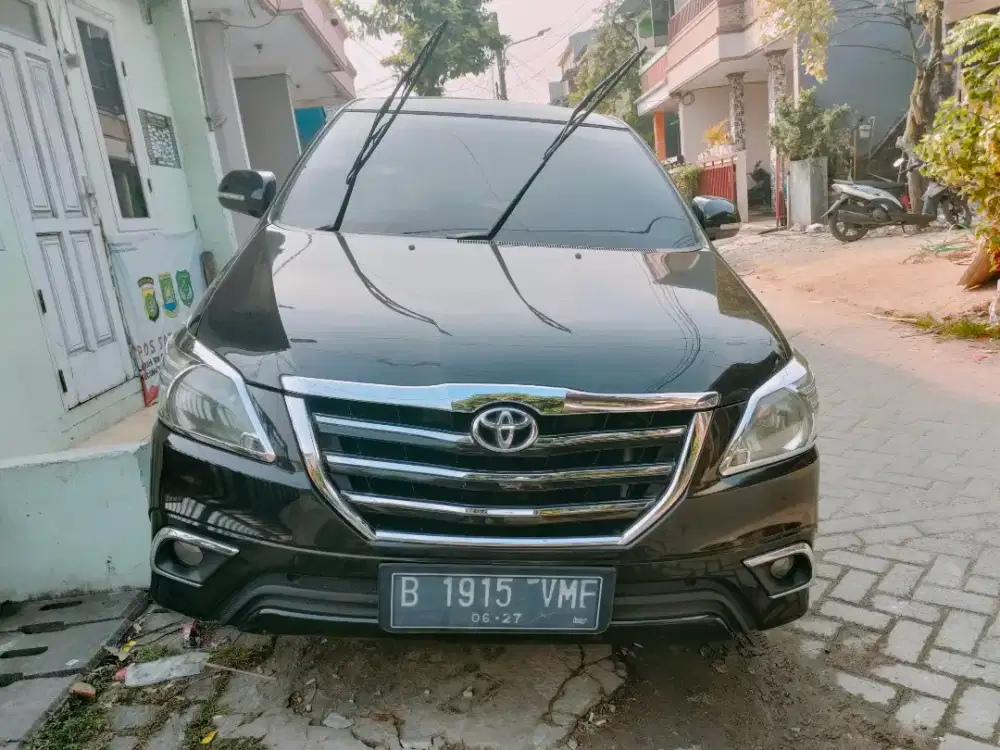 Dijual Innova (pemakai)