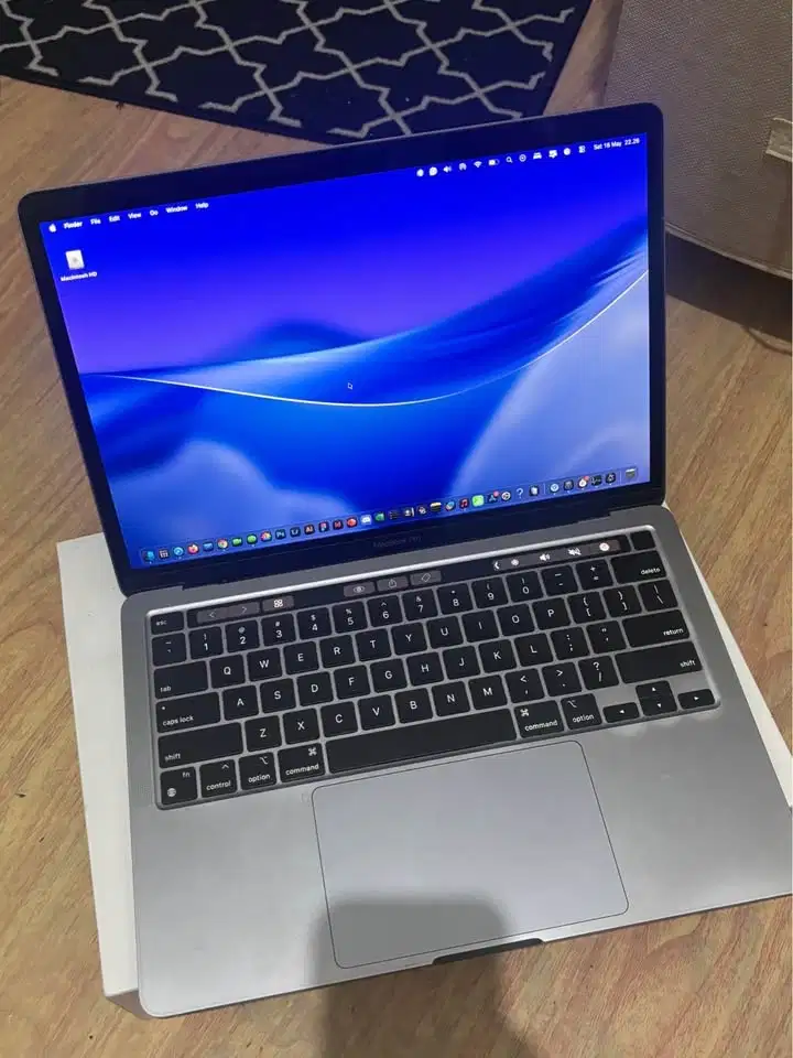 MacBook Pro Touchbar M2 256GB Ex Ibox