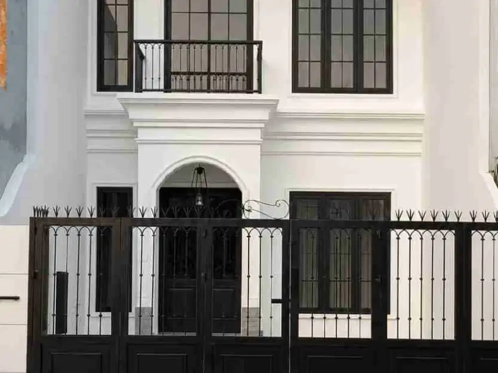Rumah baru mewah di Pondok Kelapa Jakarta Timur