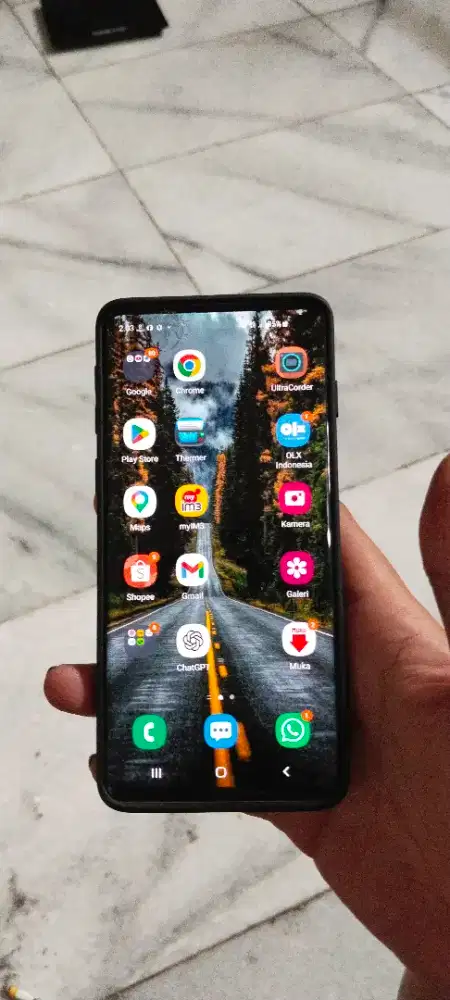 samsung s10 8/128 mulus amoled