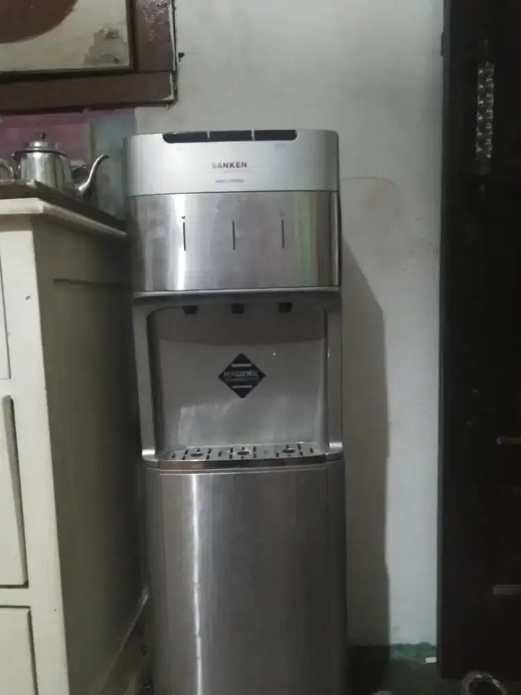 Dispenser sanken Hwd c20055