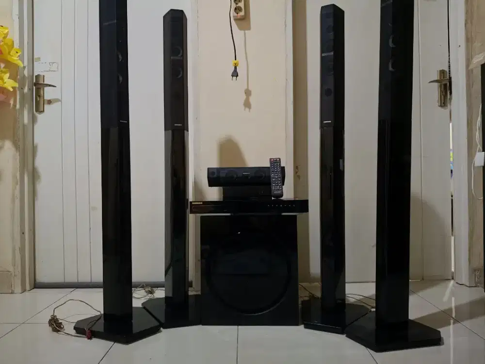Samsung Home Theater Blu-ray 3D HT-J7750W 7.1 Channel Jernih mantap