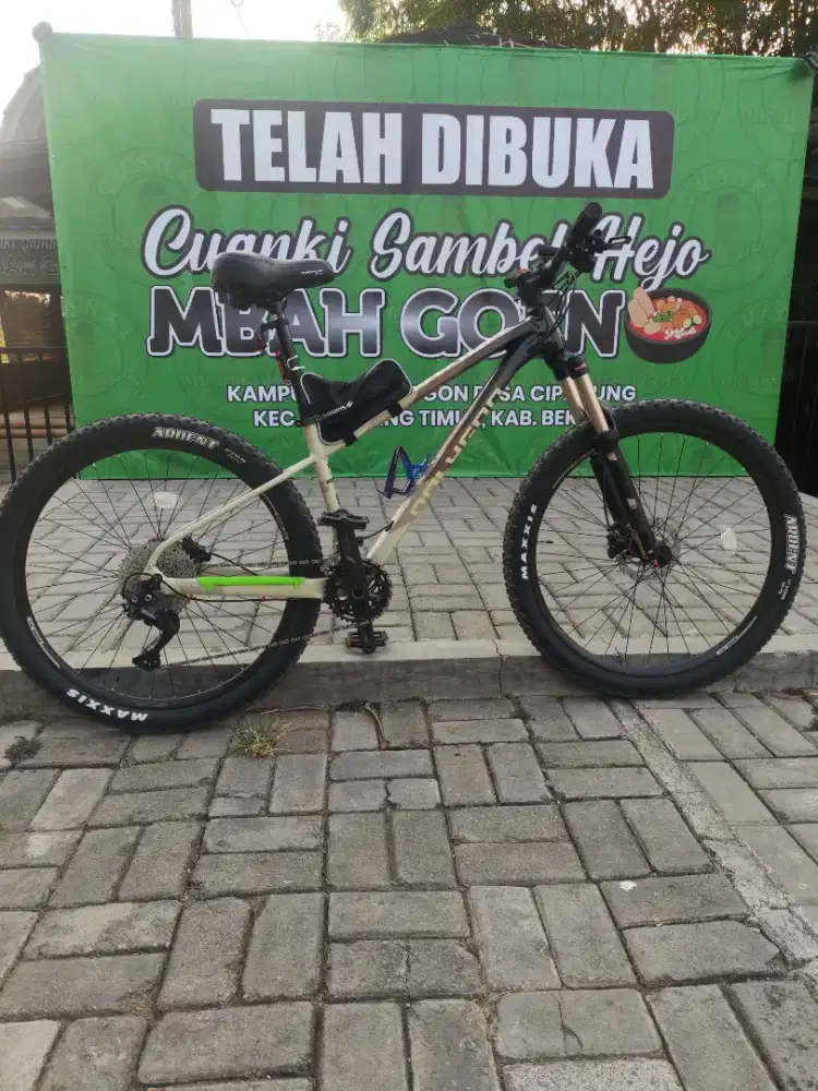 Polygon xtrada 6