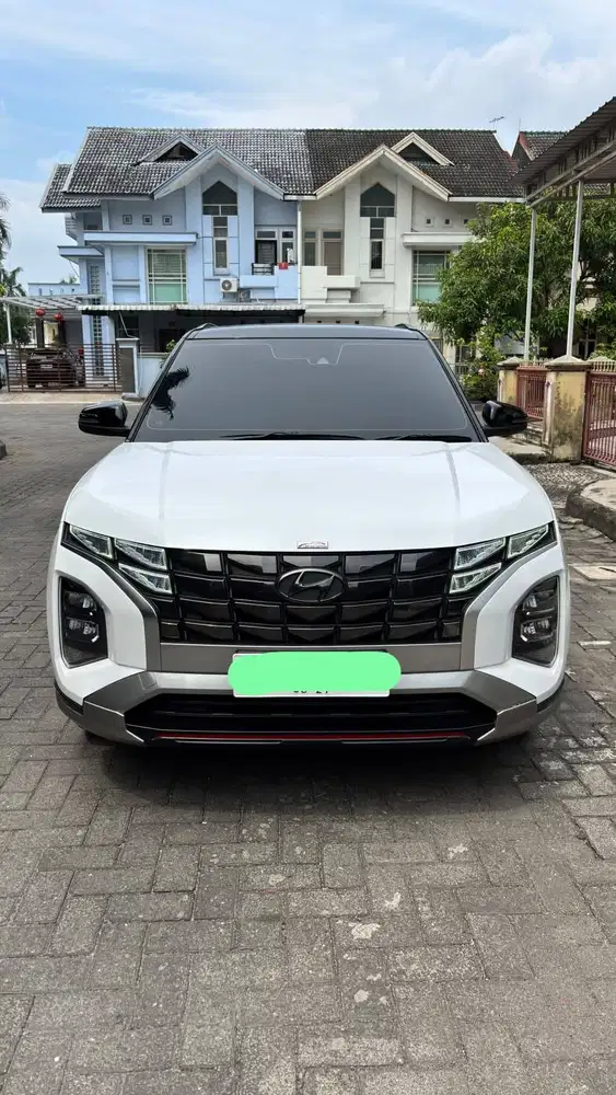 Hyundai creta 2022 prime 2 tone