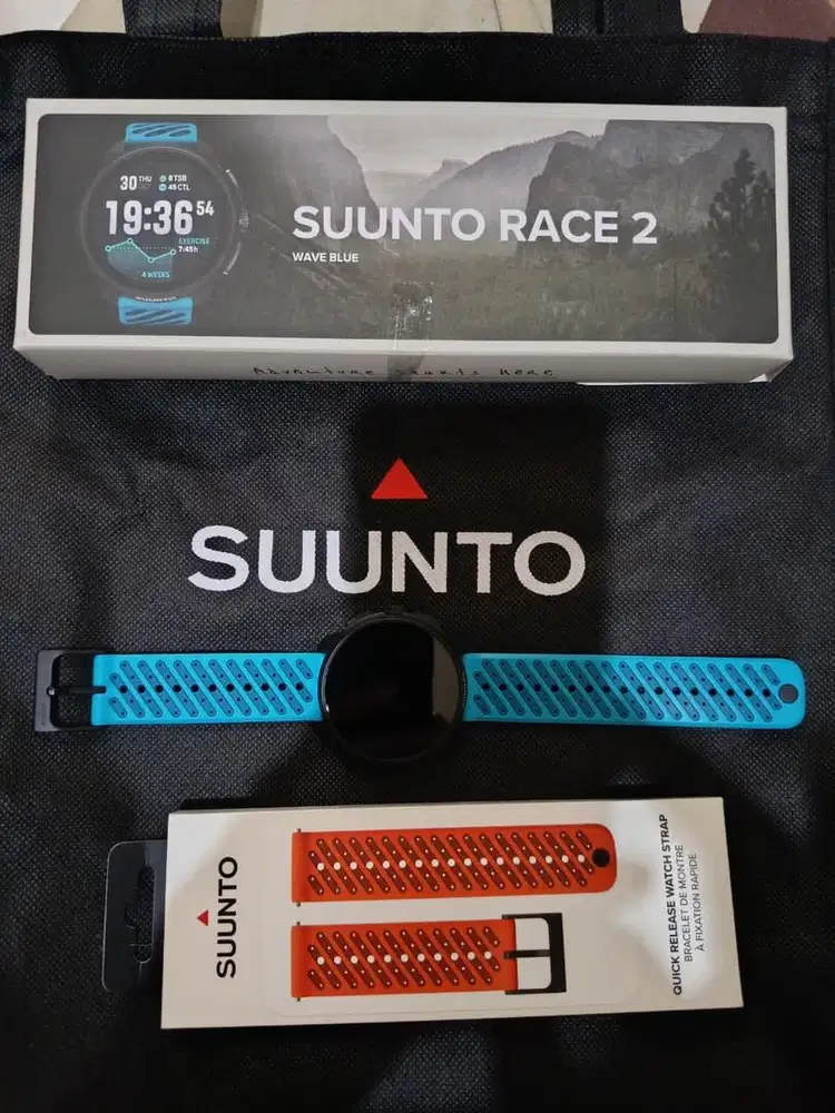 Jam Suunto Race 2