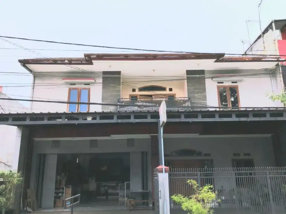 Rumah Kokoh Cocok untuk Usaha di Pusat Kota Alun-Alun Bandung