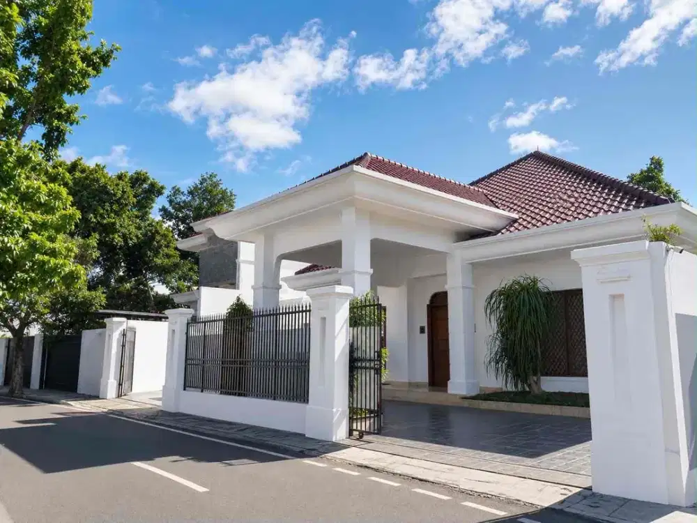 rumah old money