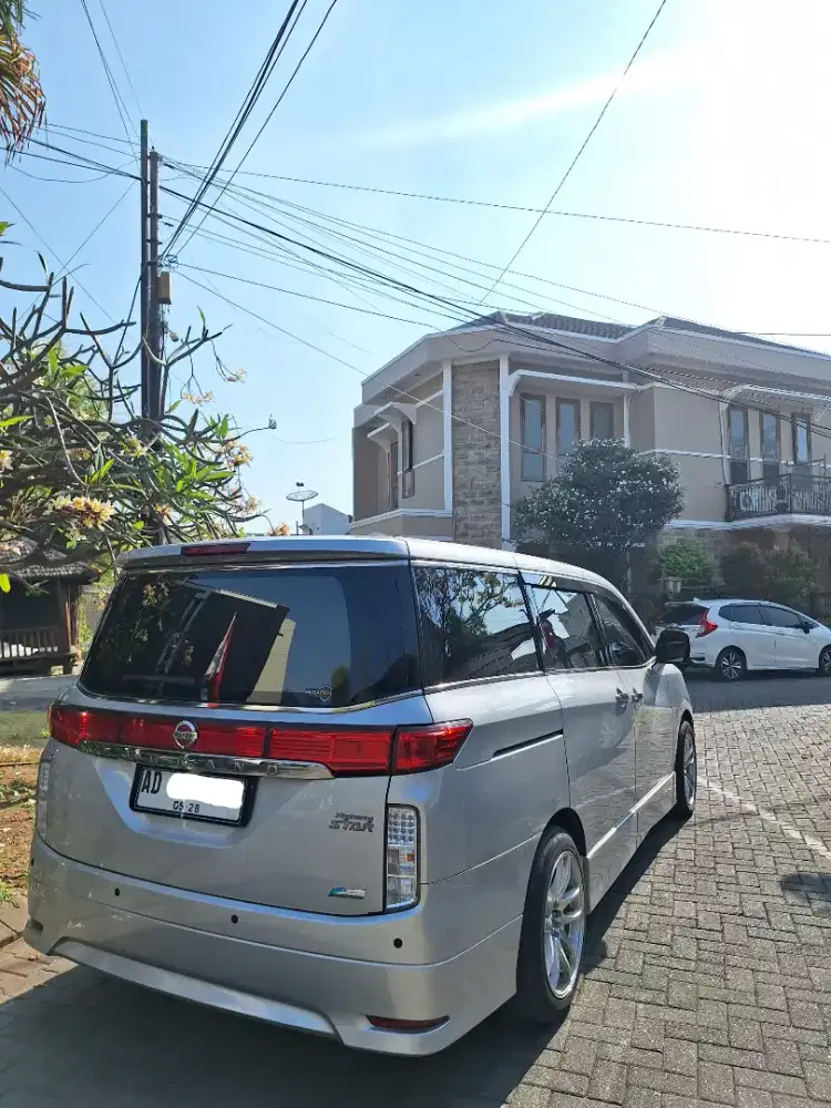 CASH Nissan Elgrand HWS 2011 E52 Gen 2 Pajak ON Alphard 2012